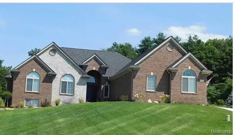 5873 Saratoga Drive, Oxford, MI 48371 - #1