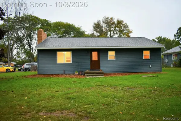 4441 E Court Street, Burton, MI 48509