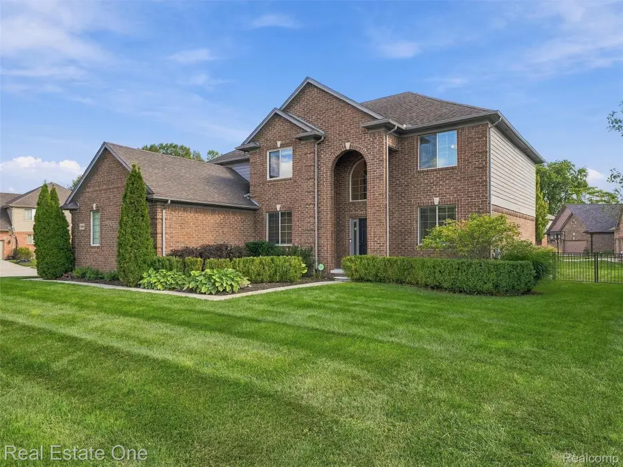 21640 Pine Cone Drive, Macomb, MI 48042 - #3