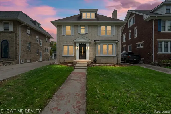 2437 Longfellow Street, Detroit, MI 48206