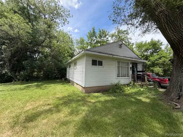 18184 Kentfield Street, Detroit, MI 48219