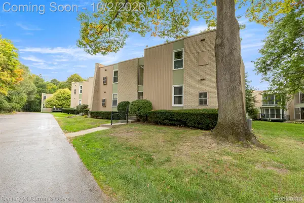 32995 Fargo Street, Livonia, MI 48152