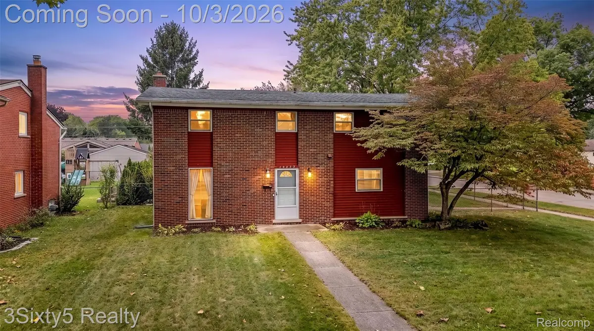 19495 Osmus Street, Livonia, MI 48152 - #1