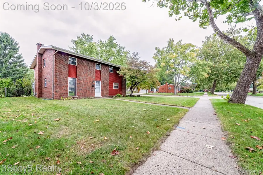 19495 Osmus Street, Livonia, MI 48152 - #3