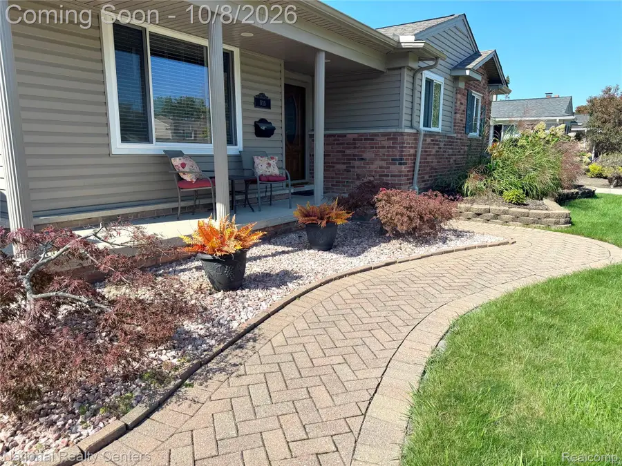 17115 Stamwich Street, Livonia, MI 48152 - #2