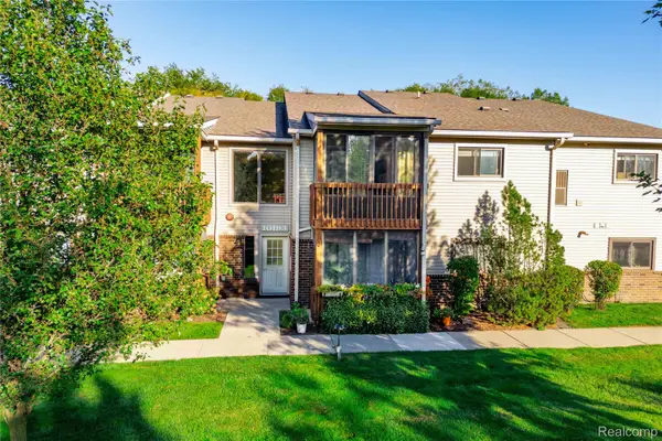 10193 Nancys Boulevard #76, GrosseIle, MI 48138