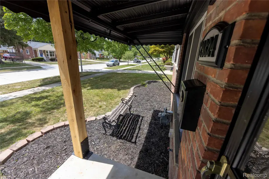 29824 Hathaway Street, Livonia, MI 48150 - #3