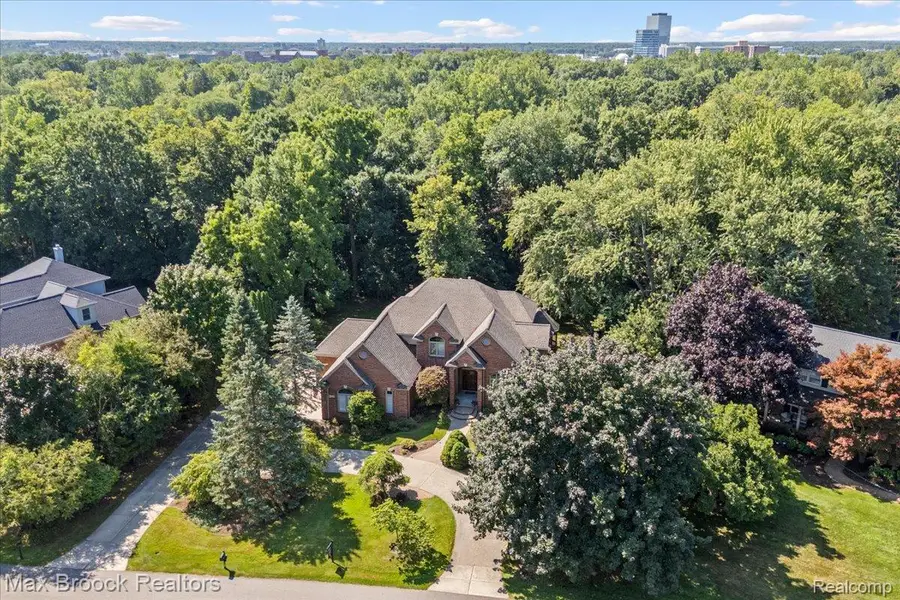 30065 Cheviot Hills Drive, Franklin, MI 48025 - #3