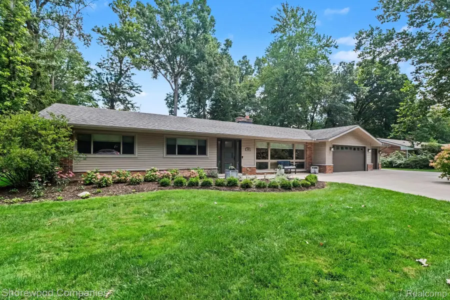 3144 Upton Drive, Troy, MI 48084 - #3