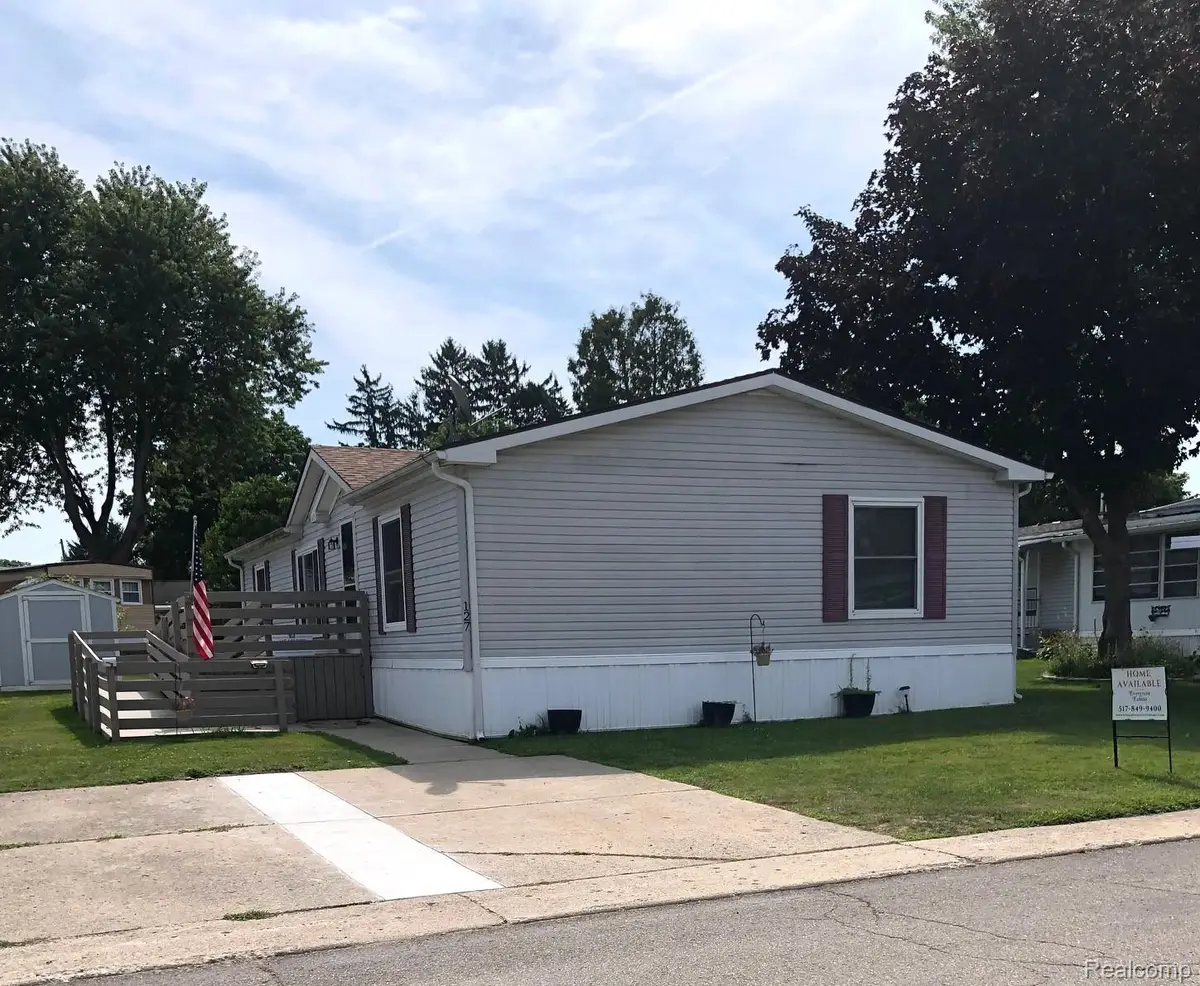 127 Pine Drive, Jonesville, MI 49250 - #1