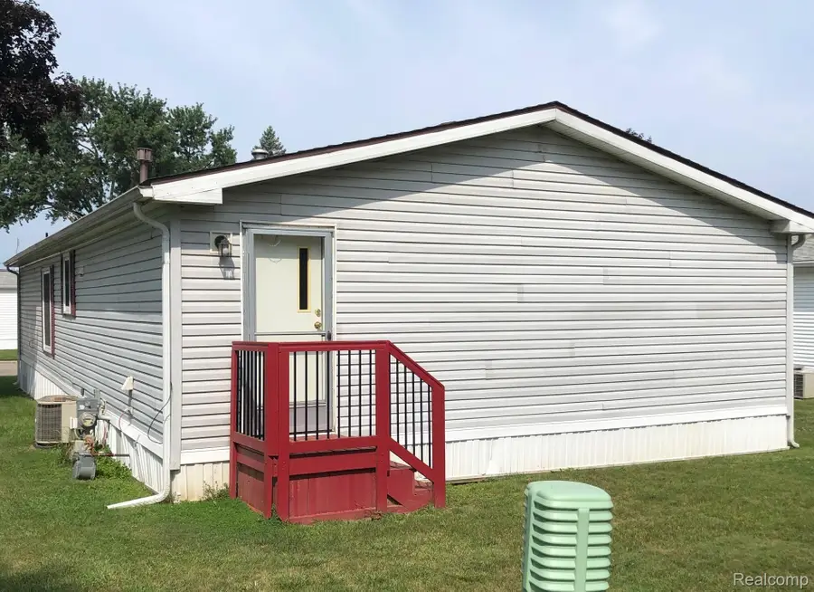 127 Pine Drive, Jonesville, MI 49250 - #3
