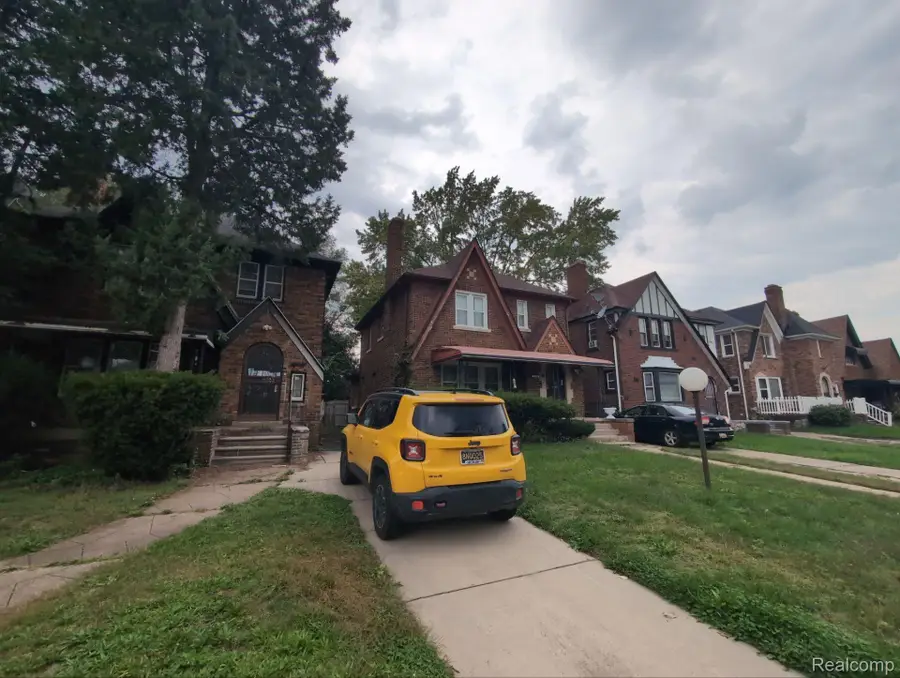 17545 San Juan Drive, Detroit, MI 48221 - #2