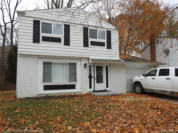 5919 Western Road, Flint, MI 48506