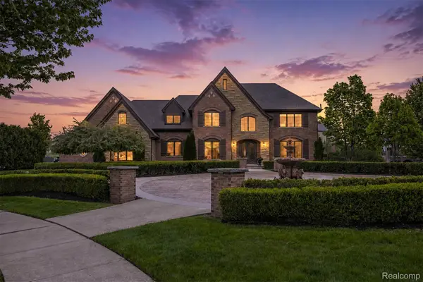 48892 Barola Court, Northville, MI 48167