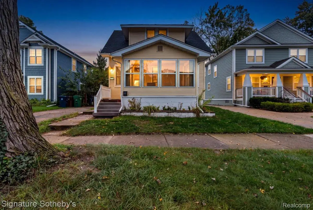 634 S Vermont Avenue, Royal Oak, MI 48067 - #1