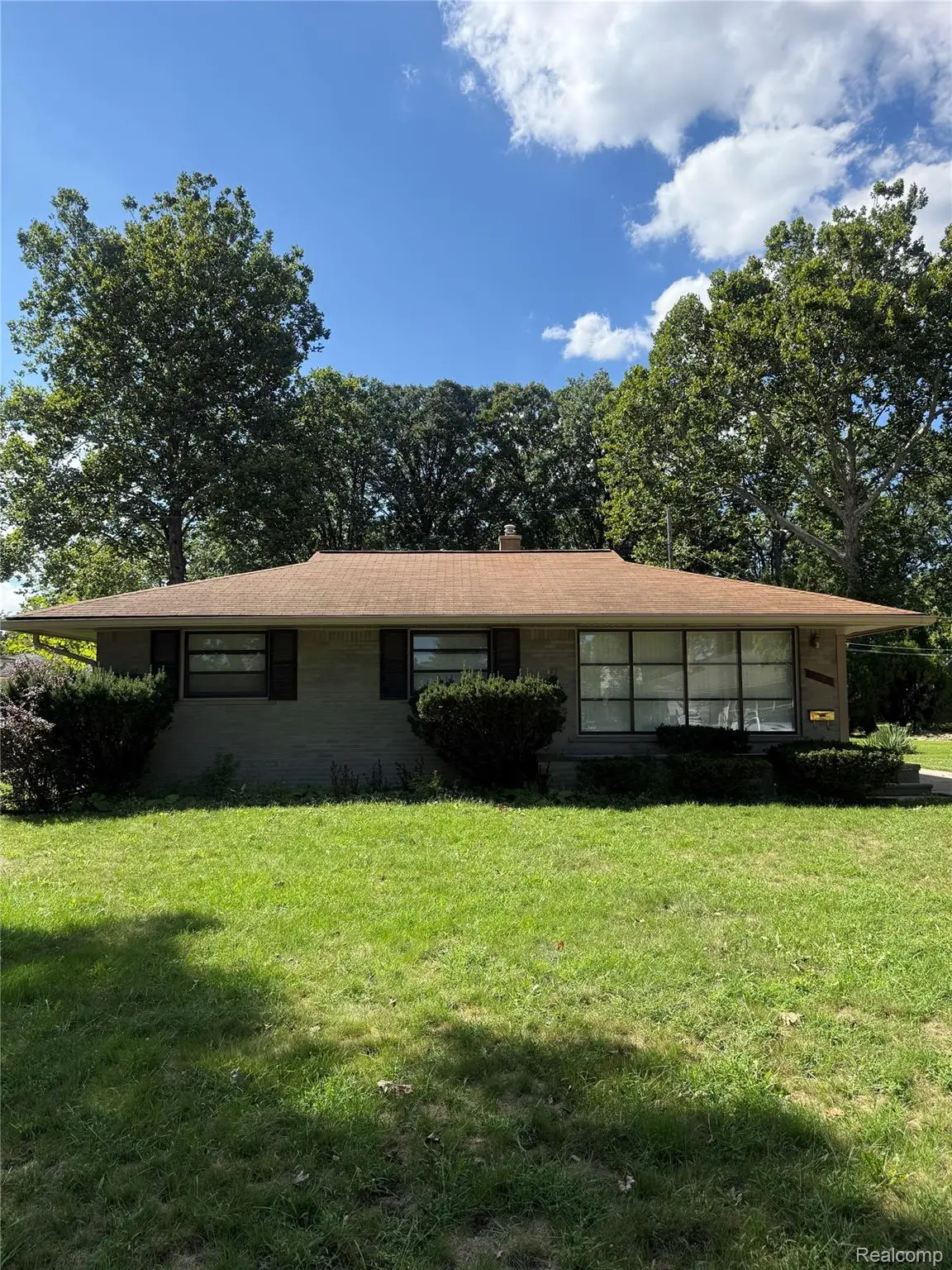 27663 Shagbark Drive, Southfield, MI 48076 - #1