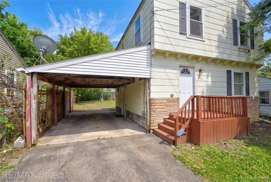 1404 Donovan Street, Burton, MI 48529 - #3