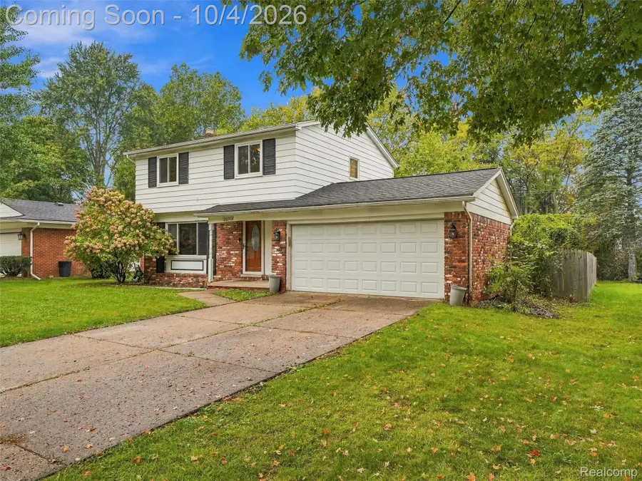 20290 Lacrosse Avenue, Southfield, MI 48076 - #2