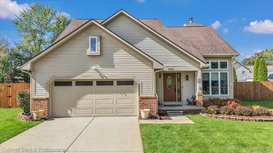 8022 Fox Hollow Road, Goodrich, MI 48438 - #2