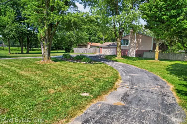 7990 Tower Road, SouthLyon, MI 48178
