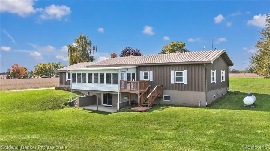 2110 N Blacks Corners Road, Goodland, MI 48444 - #3