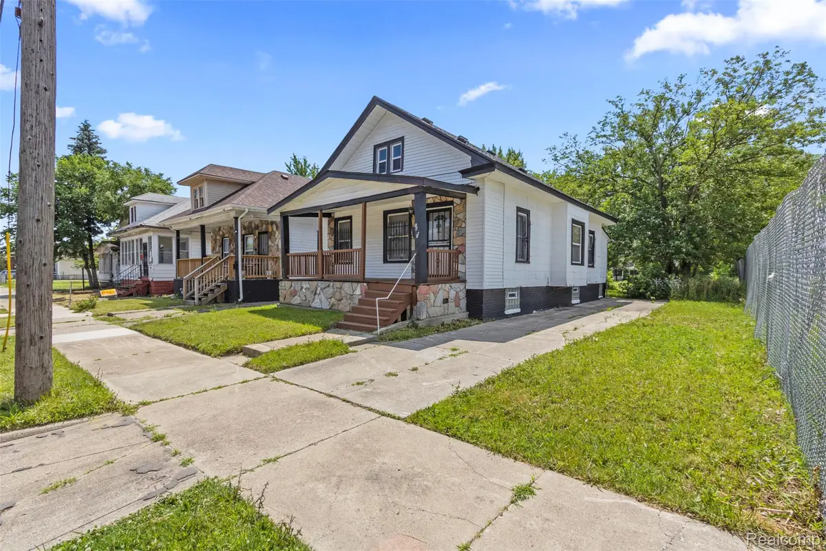 7413 Elmhurst Street, Detroit, MI 48204 - #1