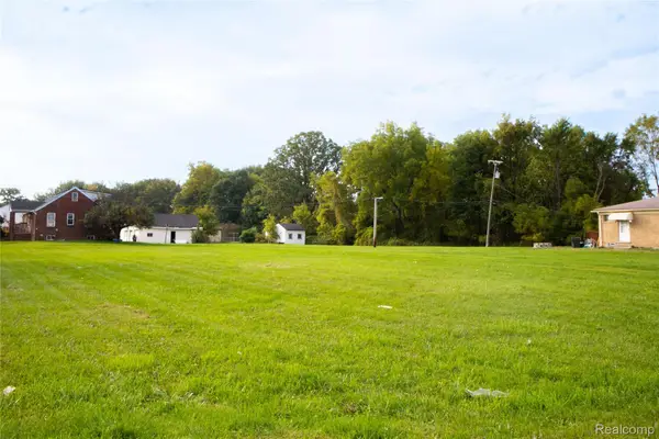 33925 Mound Road, SterlingHeights, MI 48310