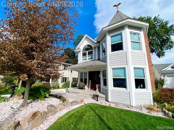 11493 E Shore Drive, WhitmoreLake, MI 48189