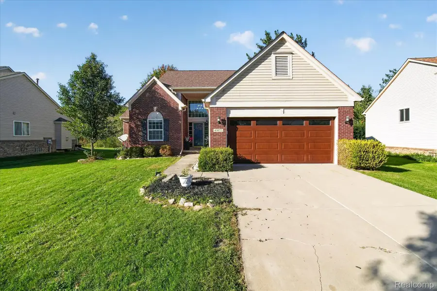 43072 Bradley Drive, Belleville, MI 48111 - #2