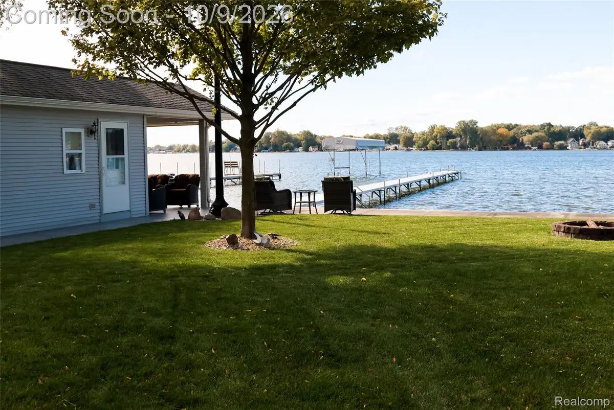 000 E Shore Drive, Whitmore Lake, MI 48189 - #1