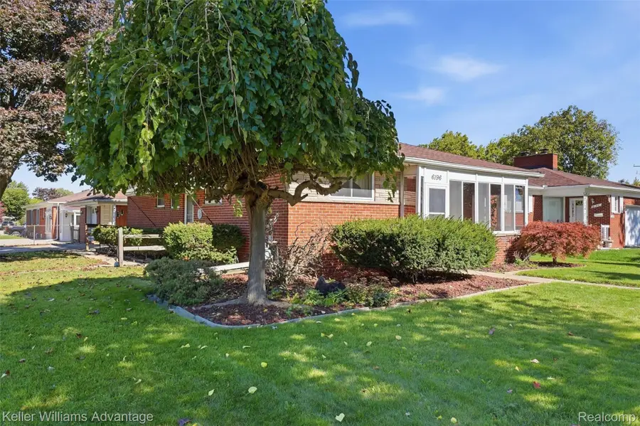 6196 Norborne Avenue, Dearborn Heights, MI 48127 - #3