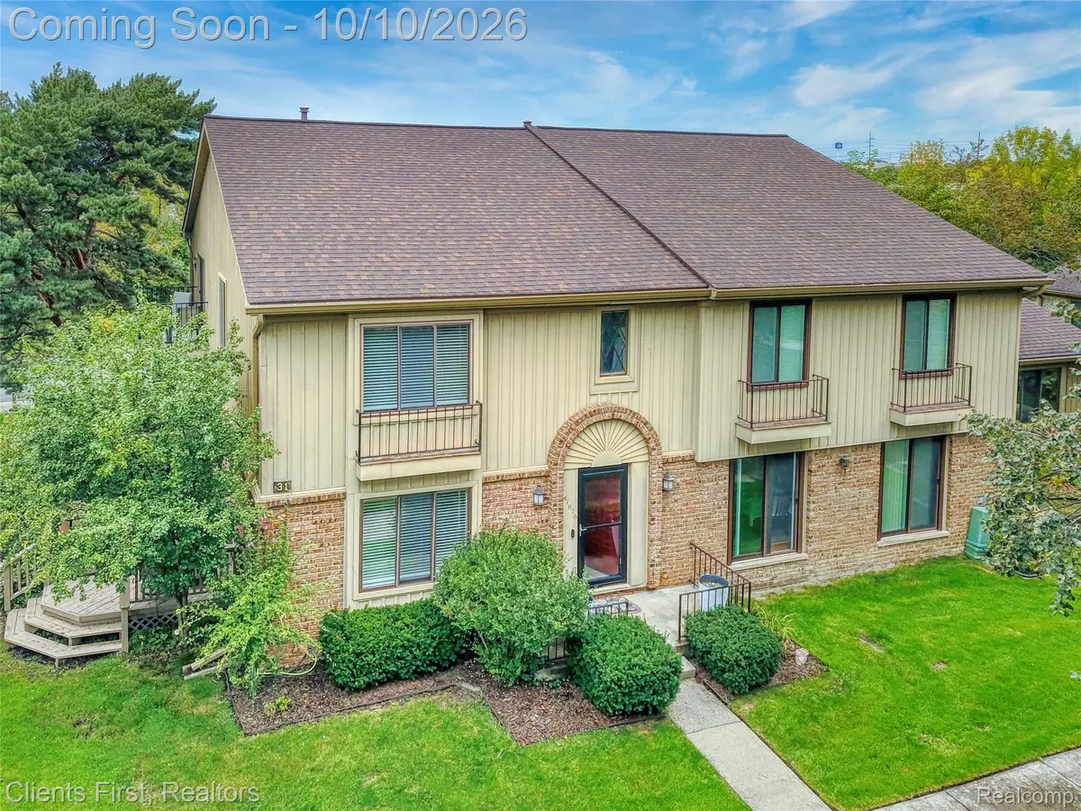 41626 Bedford Drive #123, Canton, MI 48187 - #1