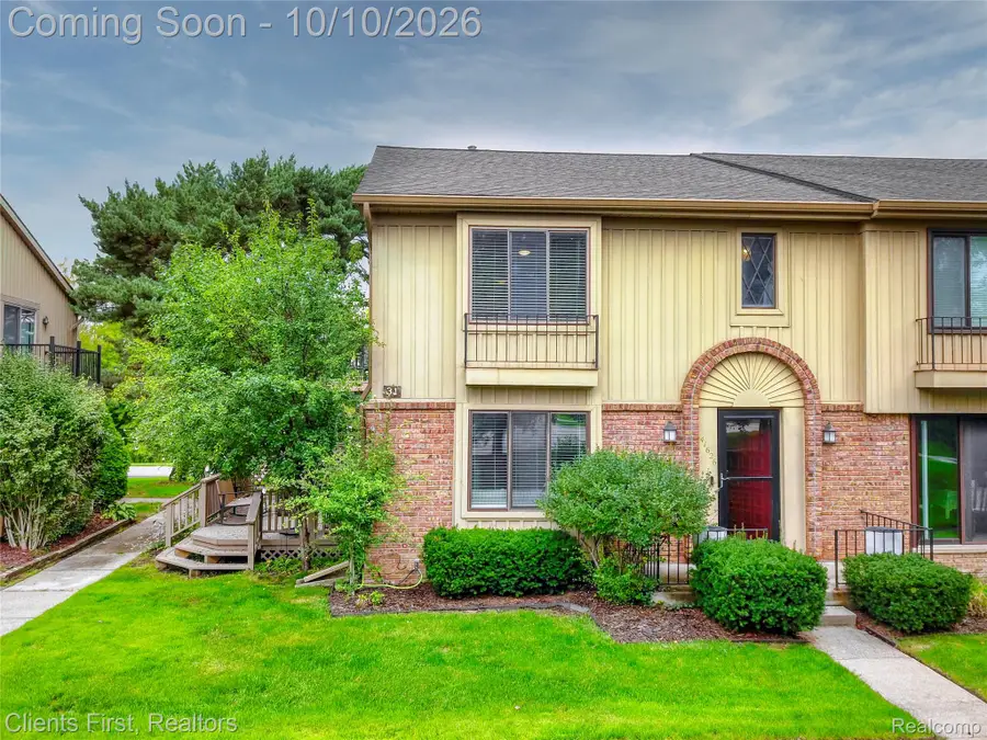 41626 Bedford Drive #123, Canton, MI 48187 - #3