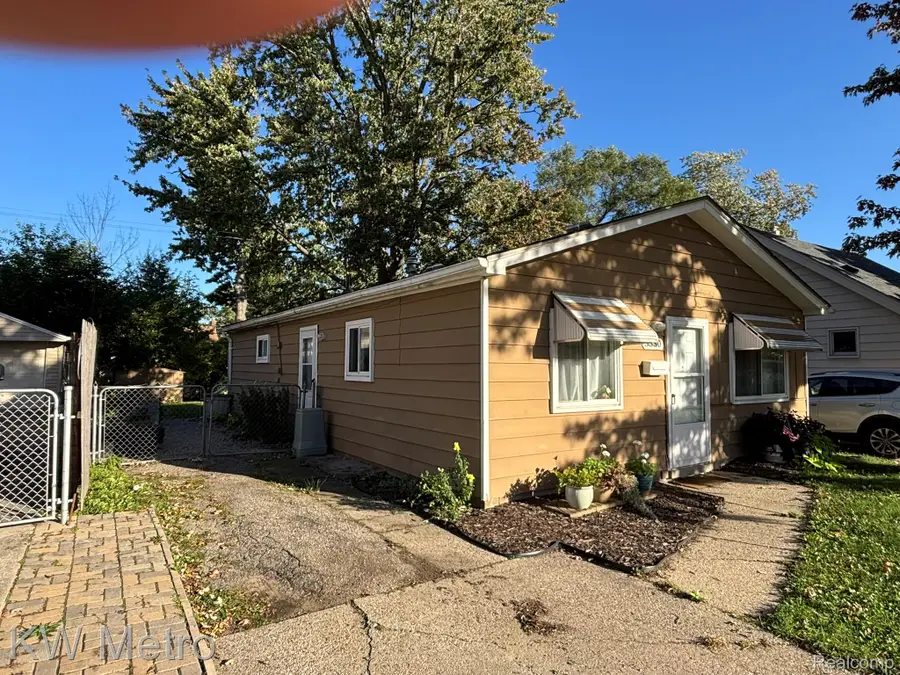 3330 Prairie Avenue, Royal Oak, MI 48073 - #2