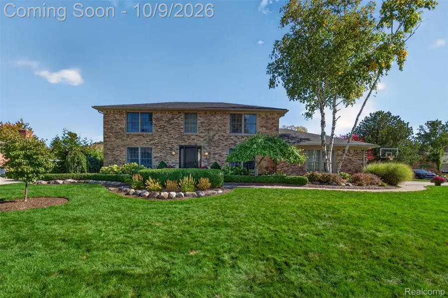 3114 Glengrove Drive, Rochester Hills, MI 48309 - #3
