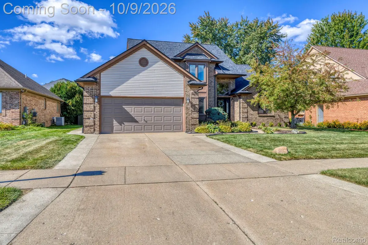 51541 Pinewood Drive, Macomb, MI 48042 - #1