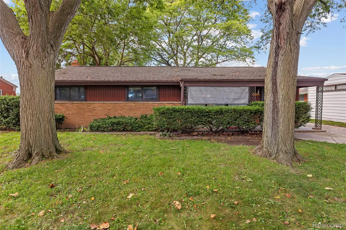 32149 Saint Annes Drive, Warren, MI 48092 - #1