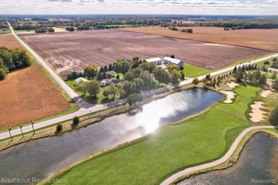 9960 E Curtis Road, Frankenmuth, MI 48734 - #2