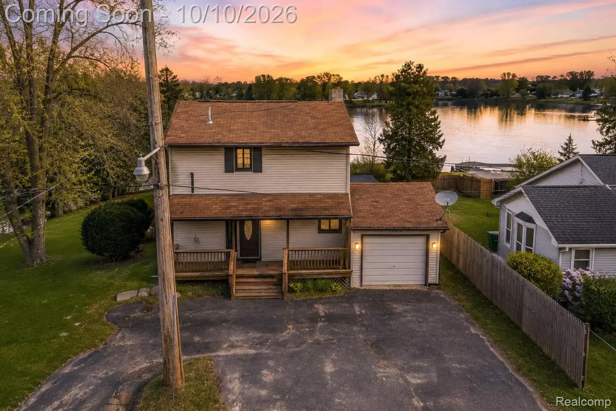 10094 Elizabeth Lake Road, White Lake, MI 48386 - #1
