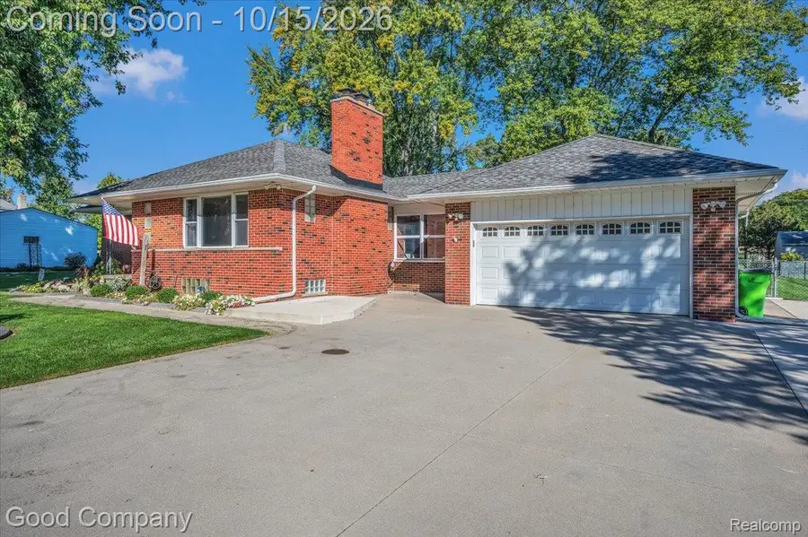22831 Ulrich Street, Clinton Township, MI 48036 - #3