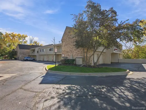 3855 Lone Pine Road, WestBloomfield, MI 48323