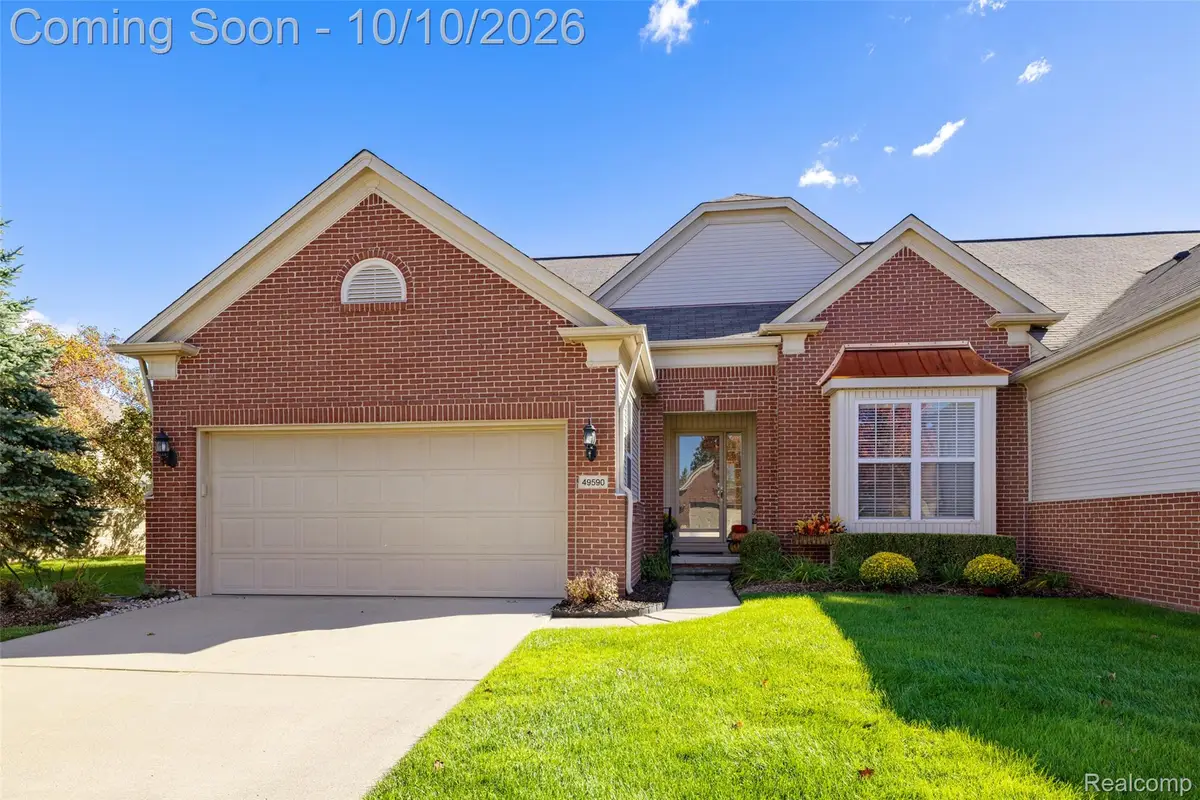 49590 Wayburn Drive, Macomb, MI 48042 - #1