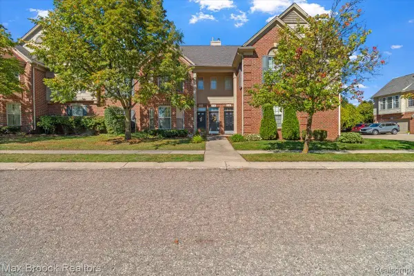 1151 Chestnut Street, Pontiac, MI 48342