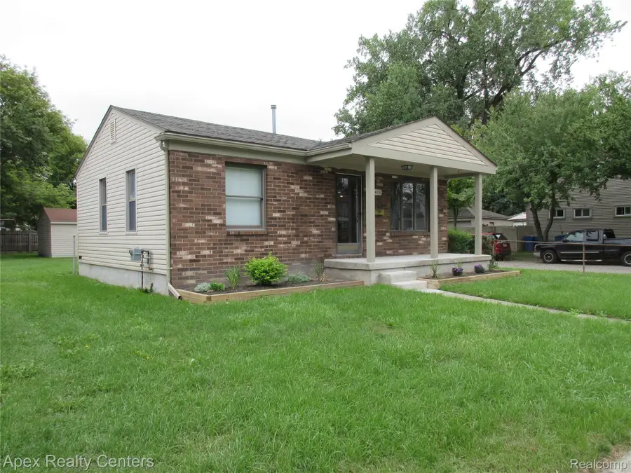 24808 Lauren Avenue, Warren, MI 48089 - #2
