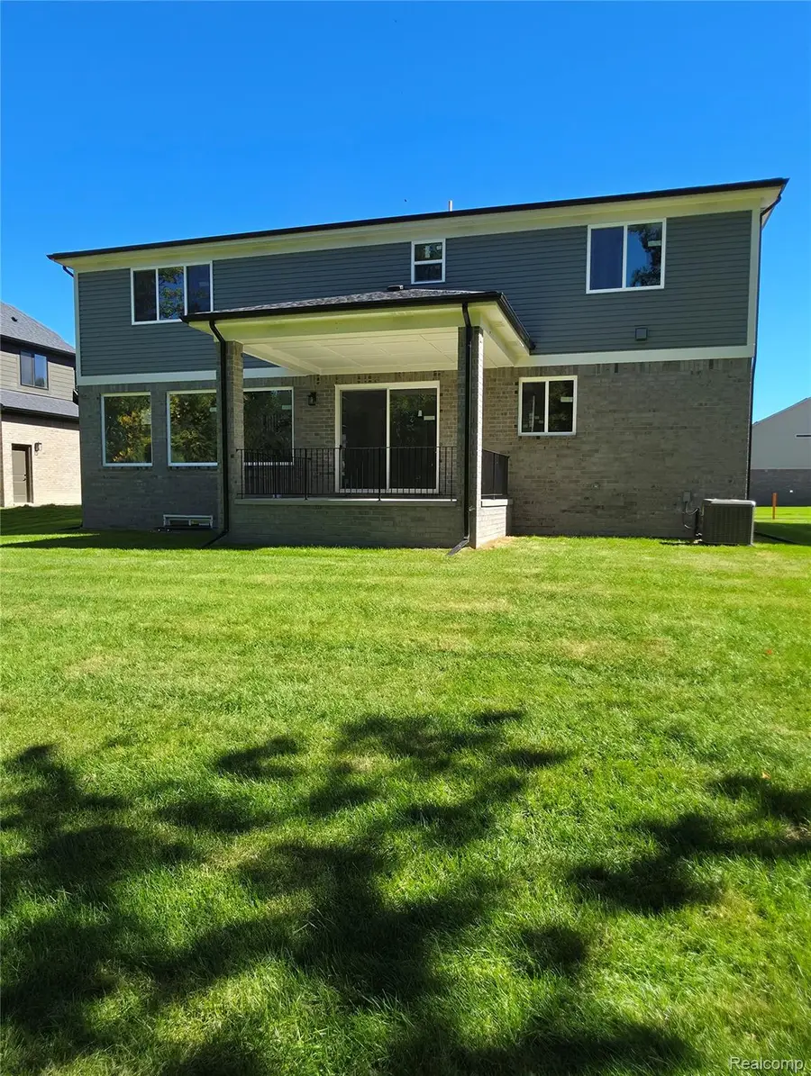 50385 Arcadia Drive, Macomb, MI 48042 - #2