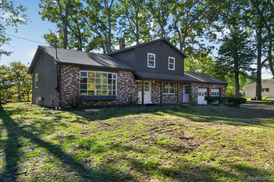 13323 S Seymour RD, Montrose, MI 48457 - #3