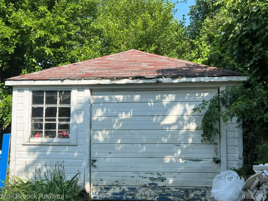 19726 Prairie Street, Detroit, MI 48221 - #2