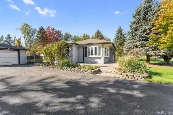 28473 Northline Road, Romulus, MI 48174 - #3