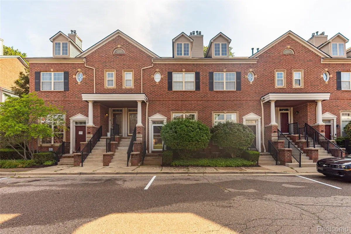 16942 Farmington Road #24, Livonia, MI 48154 - #1