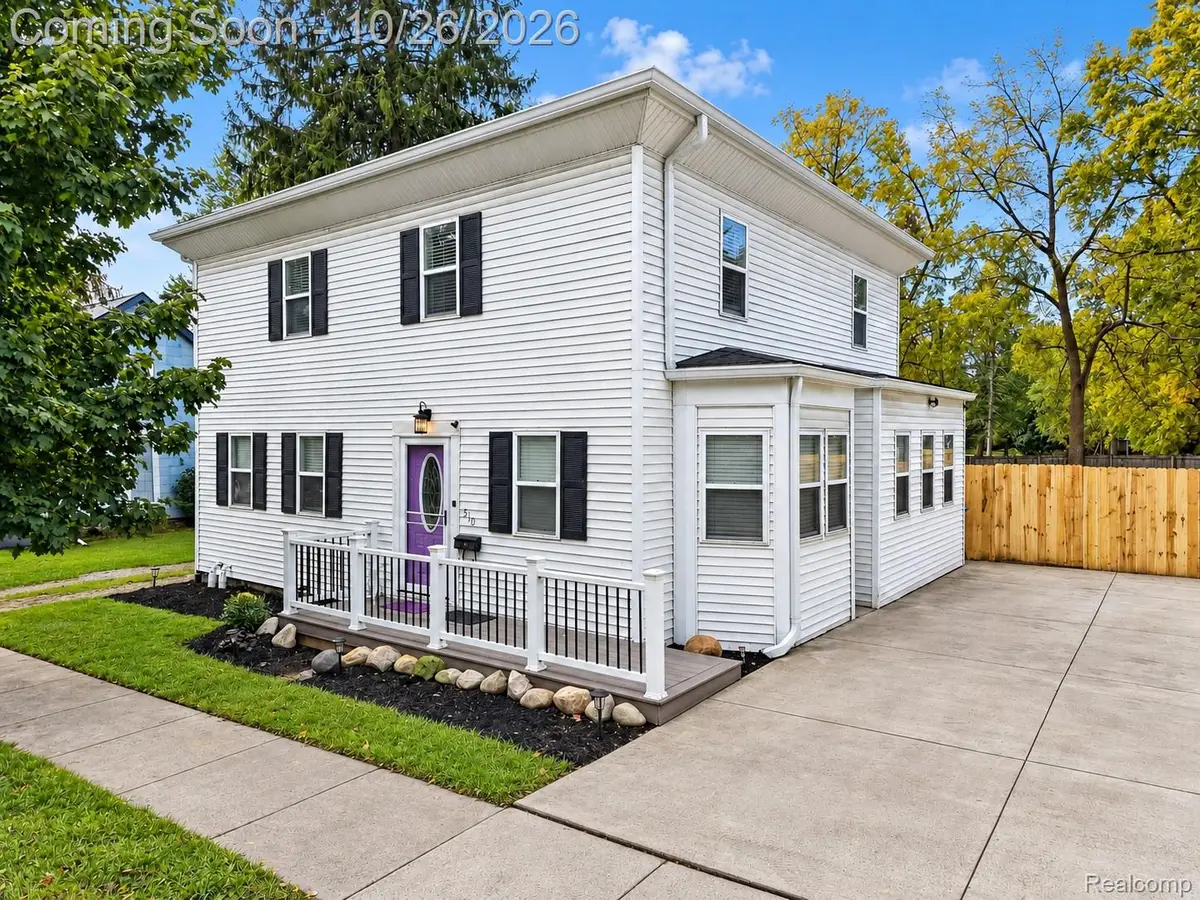 510 S Michigan Avenue, Howell, MI 48843 - #1